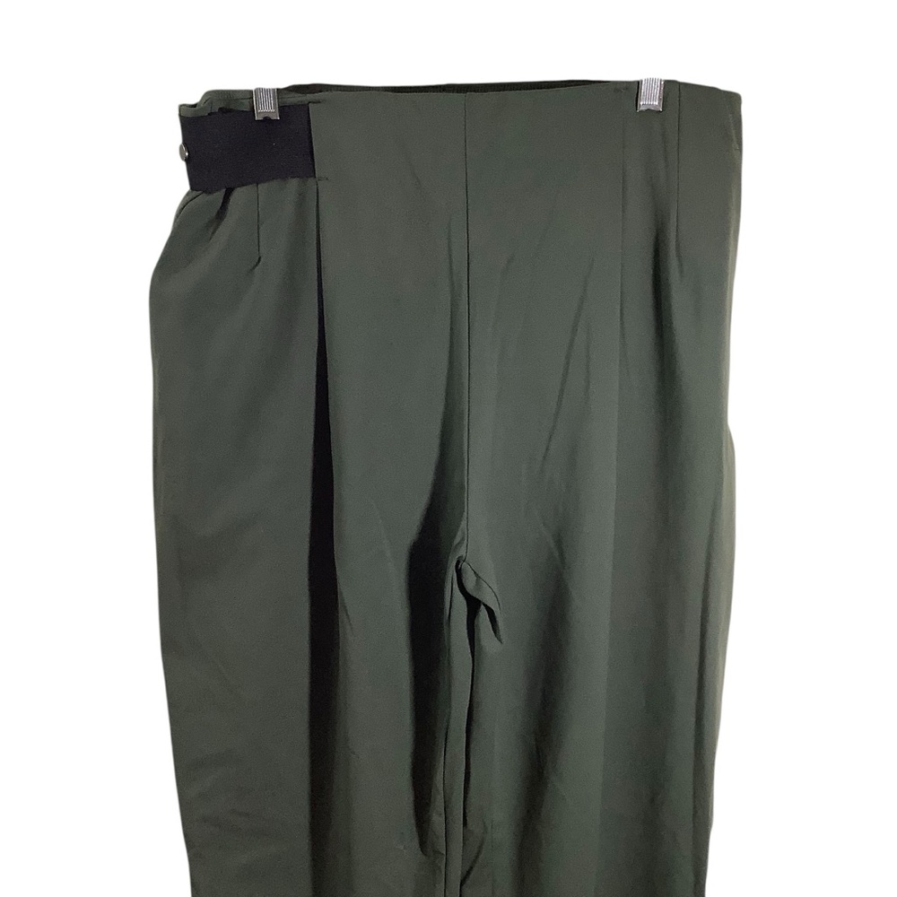 ADAY Women's Pants Turn It Up High Rise Pleated Green - Picture 2 of 8